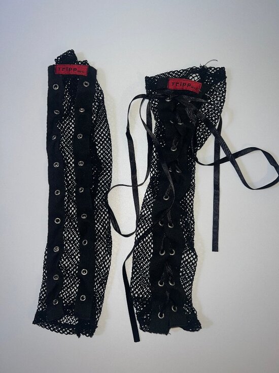 Tripp nyc Accessories - Vintage Tripp NYC Y2K Black Mesh Fishnet Lace Up Fingerless Gloves